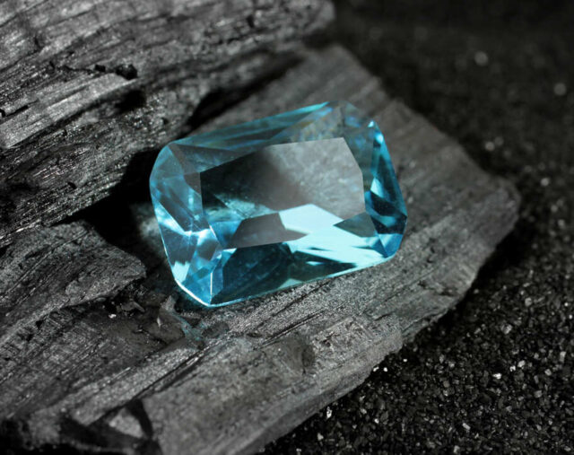 como reconhecer uma água marinha autêntica