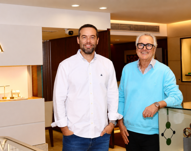 David e Rafael Zilberman em uma loja da Sara Joias no Rio de Janeiro